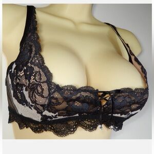 Victoria's Secret Demi Convertible no wire lace bra Sz S